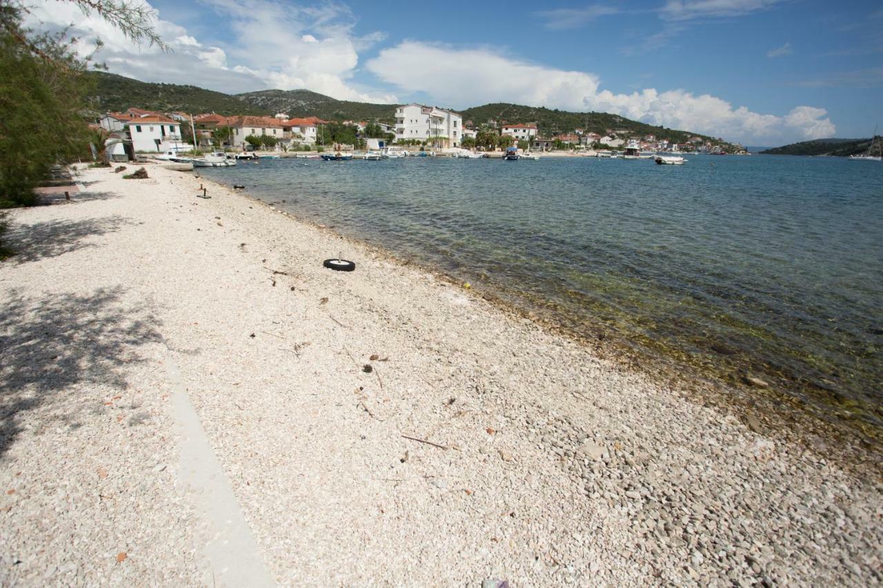 Apartman Paula 1 Appartement Vinišće Buitenkant foto
